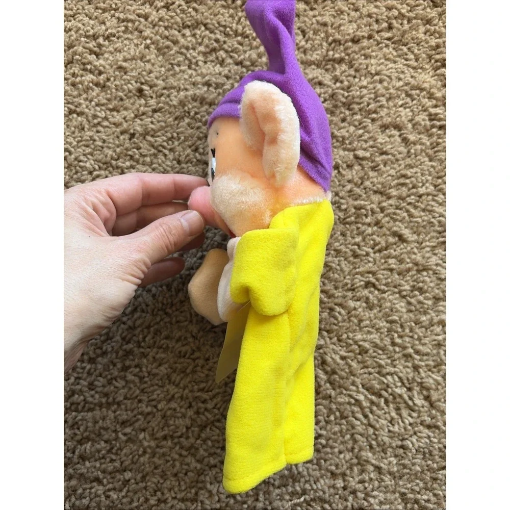 Vintage Snow White Seven Dwarfs Dopey DISNEY 50th Anniversary Hand Puppet w/ Tag